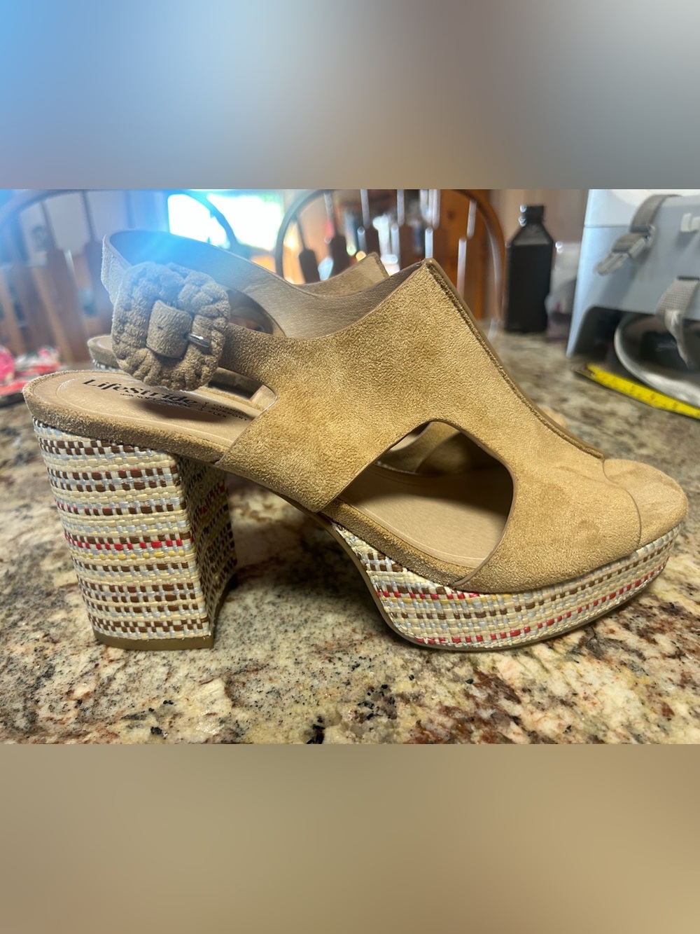 NEW Life Stride Tan Suede Woven-Trim Platform Sandals Women’s 10W Super Comfy